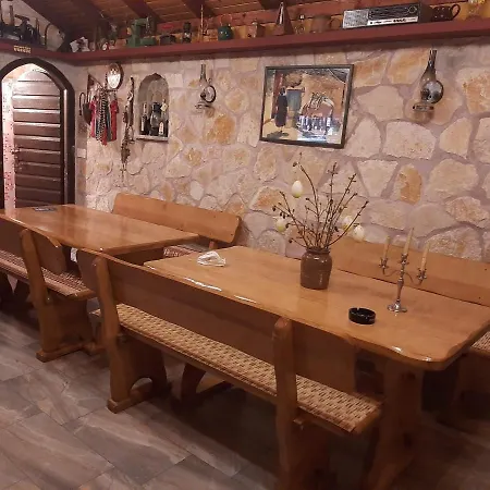 Velebit With Swimming Pool - 10km From Sea - 20km From Zadar Apartman