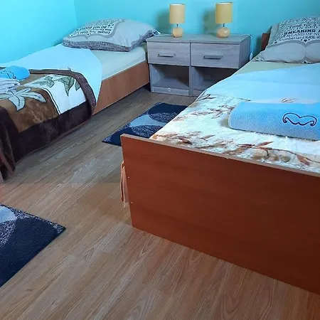 Velebit With Swimming Pool - 10km From Sea - 20km From Zadar Benkovac
