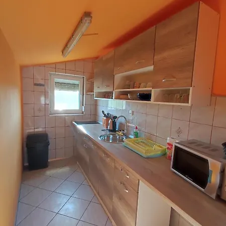 Velebit With Swimming Pool - 10km From Sea - 20km From Zadar Benkovac